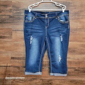 Almost Famous Cuffed Capri Jeans 20 High Rise Thick Stitch Medium Dark Wash